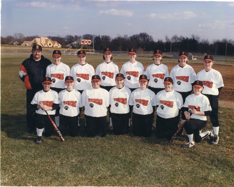 Photograph of the 1999 Women's Tiger Softball Team