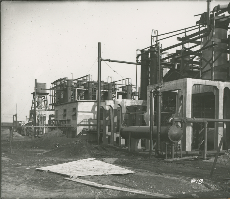 Trumbles 1 and 2 Foundation System for Extension   during the 1917-1918 Construction of the Wood River Refinery
