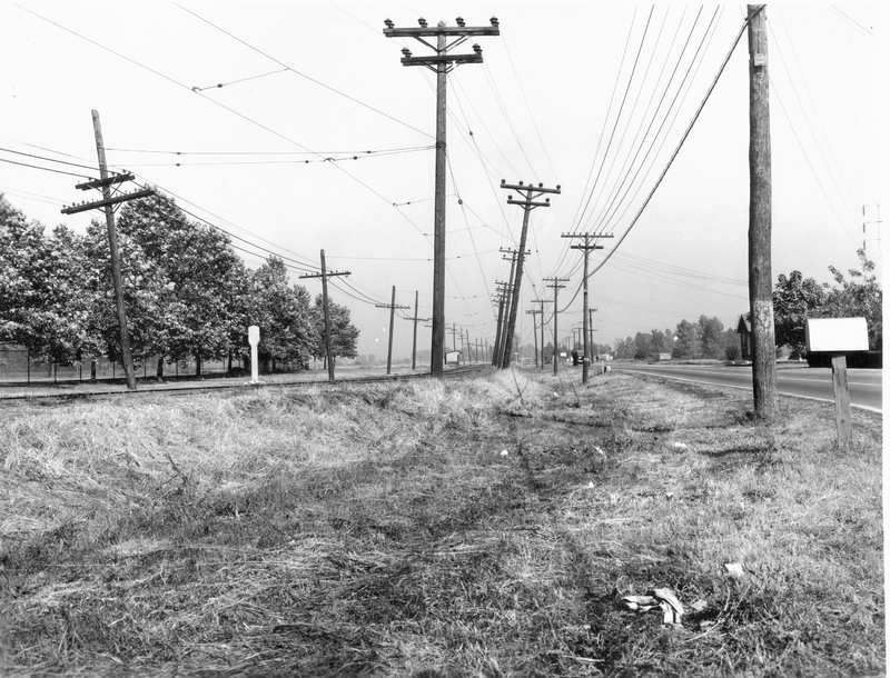 Route 66/Nameoki Road near its turn onto Madison Avenue in circa 1933