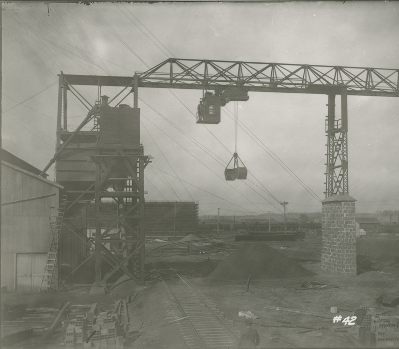 Coal Handling System   during the 1917-1918 Construction of the Wood River Refinery