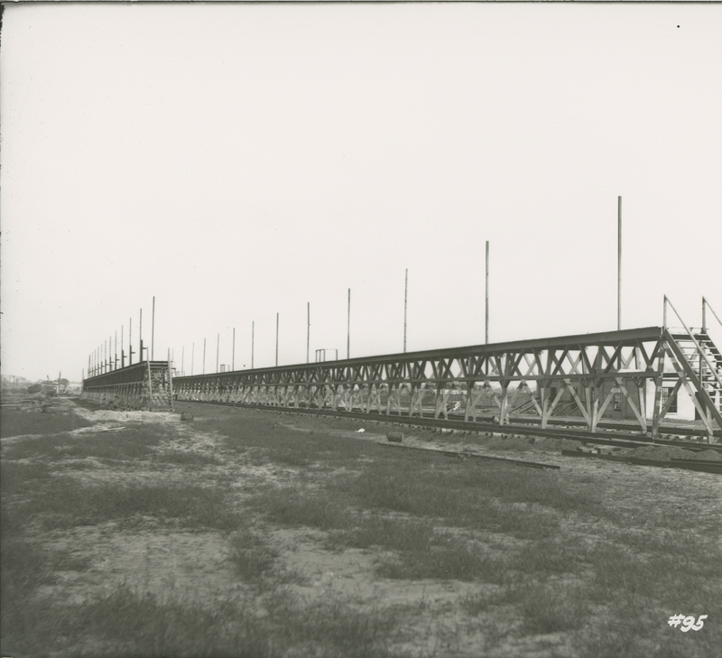 Loading racks during the 1917-1918 Construction of the Wood River Refinery