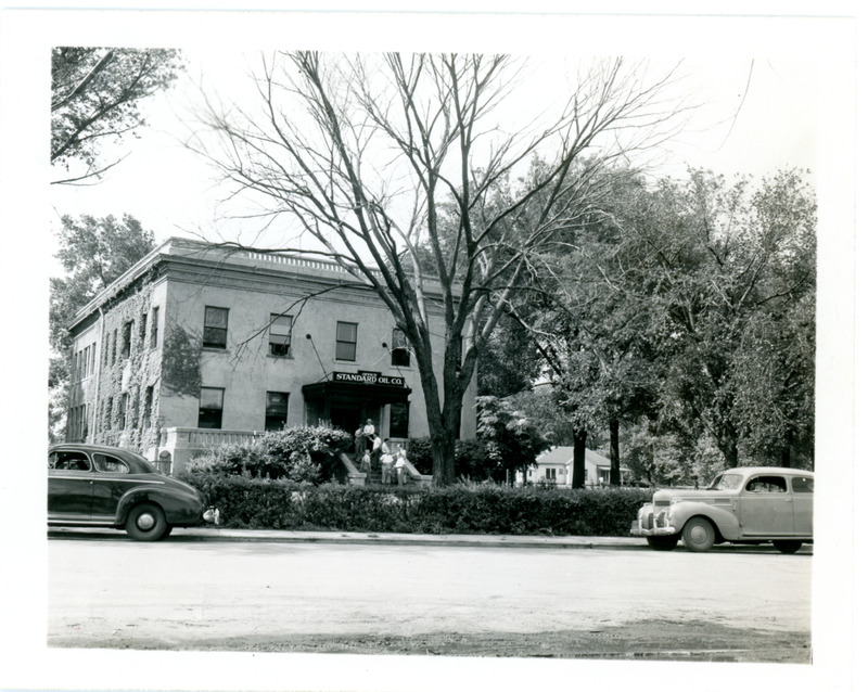 1948 Standard Oil Main Office Building