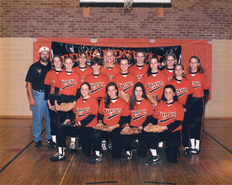 Photograph of the 1995 Women's Tiger Softball Team